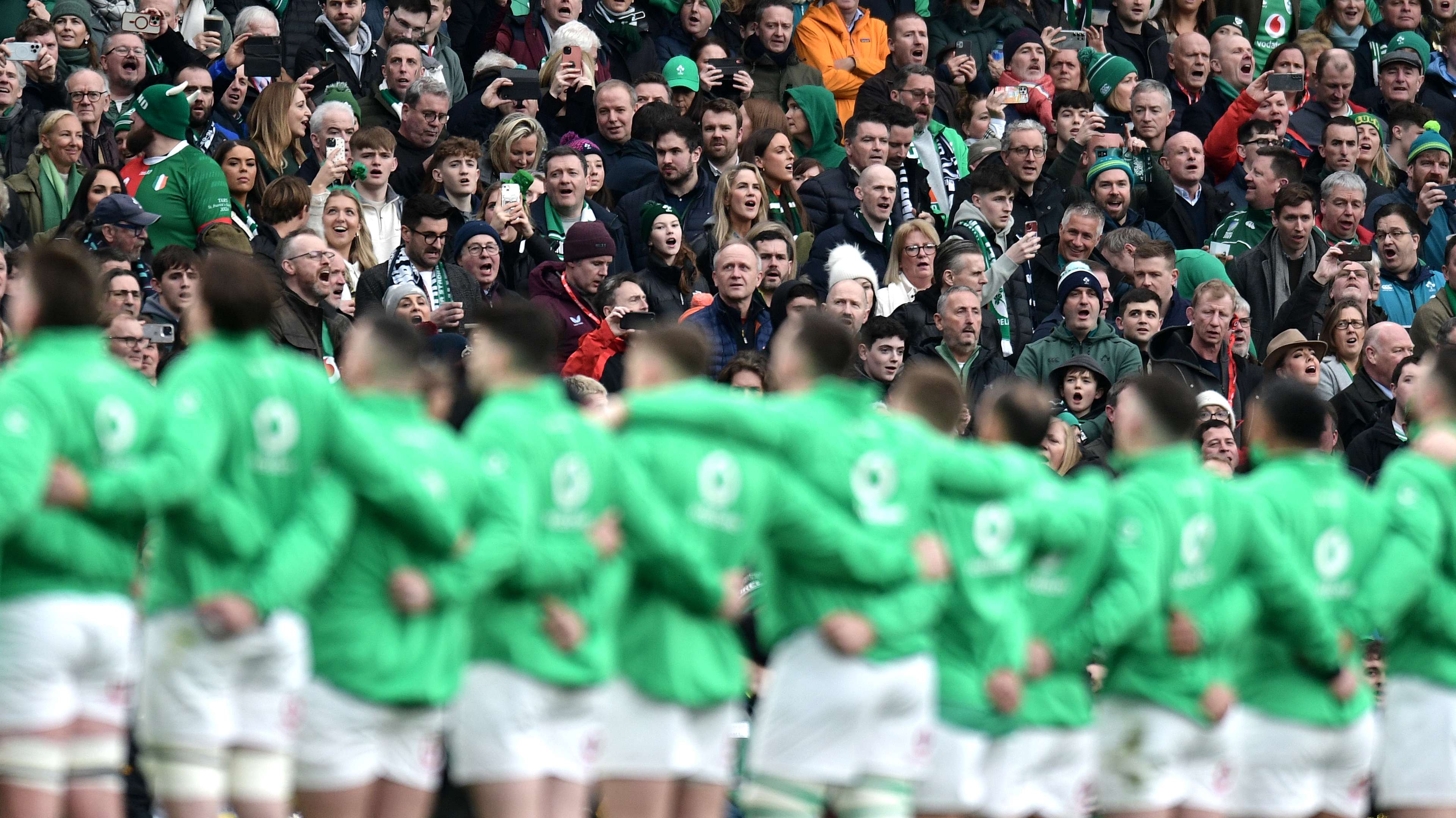 隊逆轉取勝 隊逆轉取勝